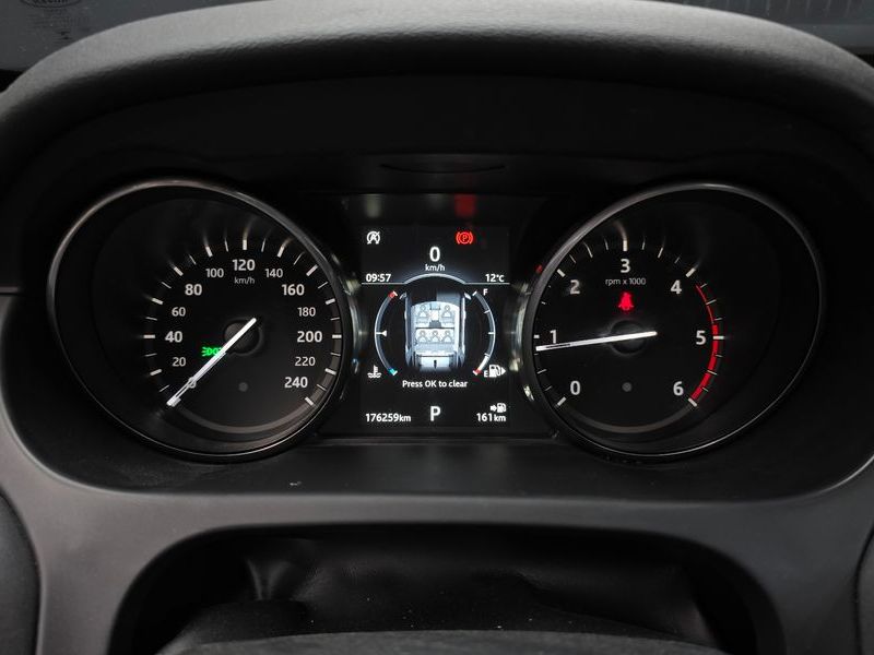 2018 Land Rover Discovery Sport 2.0 TD4 SE (150PS) photo 8