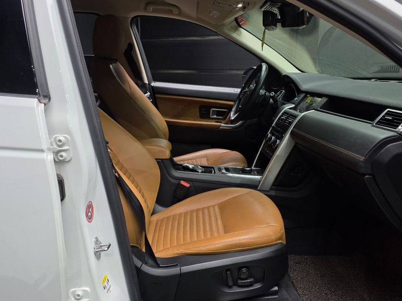 2019 Land Rover Discovery Sport 2.0 TD4 HSE Luxury photo 11
