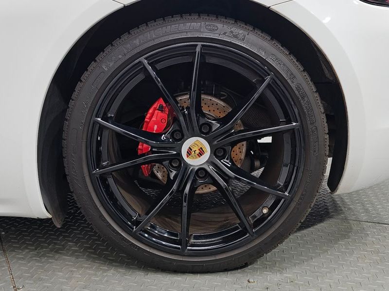 2018 Porsche 718 S 2.5 photo 21