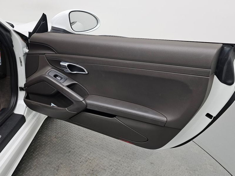 2018 Porsche 718 S 2.5 photo 25