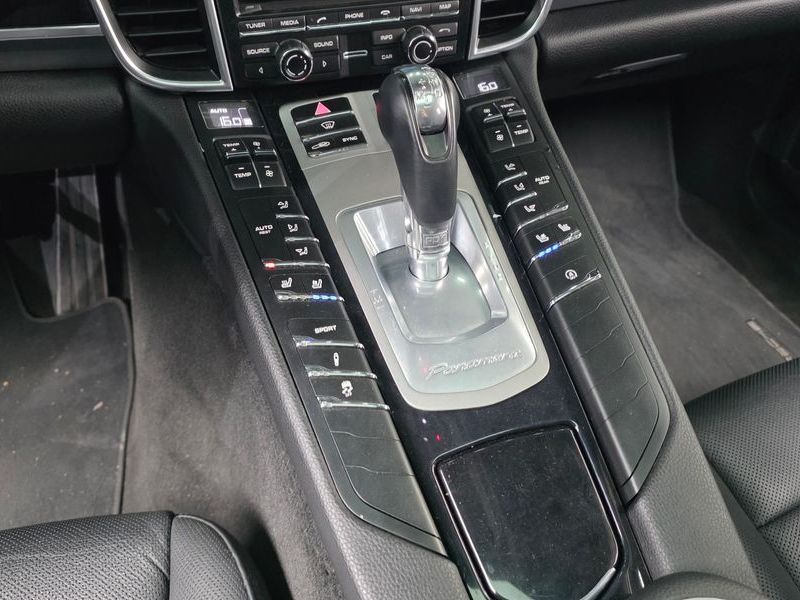 2015 Porsche Panamera 3.6 AWD 970 photo 9