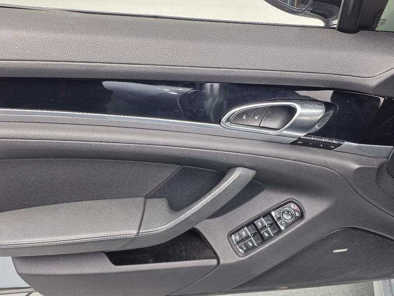 2015 Porsche Panamera 3.6 AWD 970 photo 17