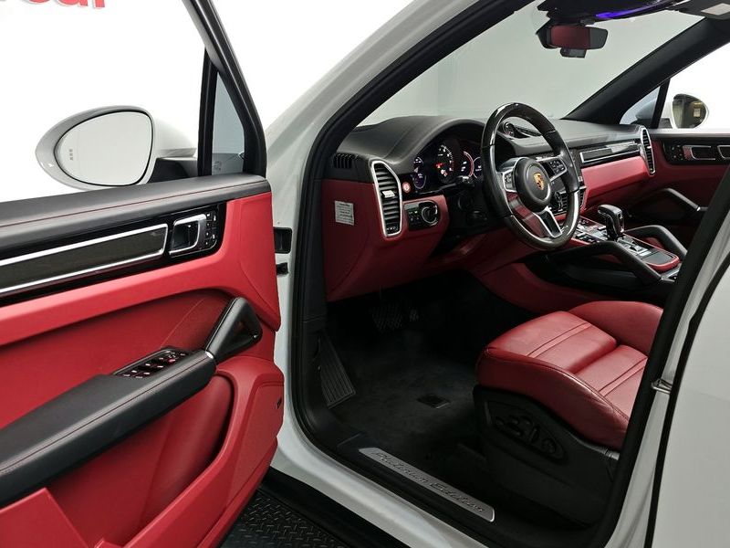 2022 Porsche Cayenne 3.0 PLATINUM EDITION photo 10
