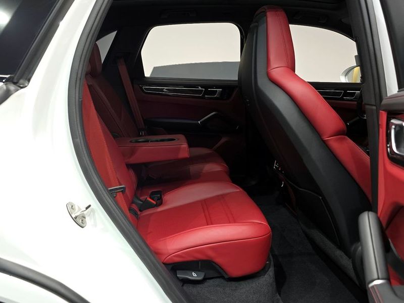 2022 Porsche Cayenne 3.0 PLATINUM EDITION photo 12