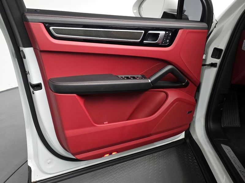 2022 Porsche Cayenne 3.0 PLATINUM EDITION photo 27