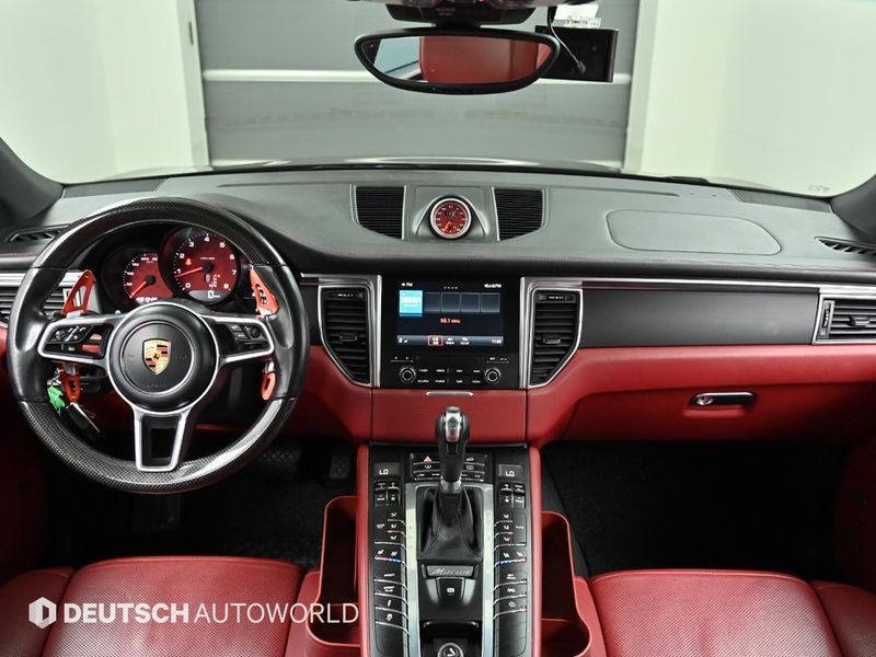 2017 Porsche Macan 2.0 95B photo 7