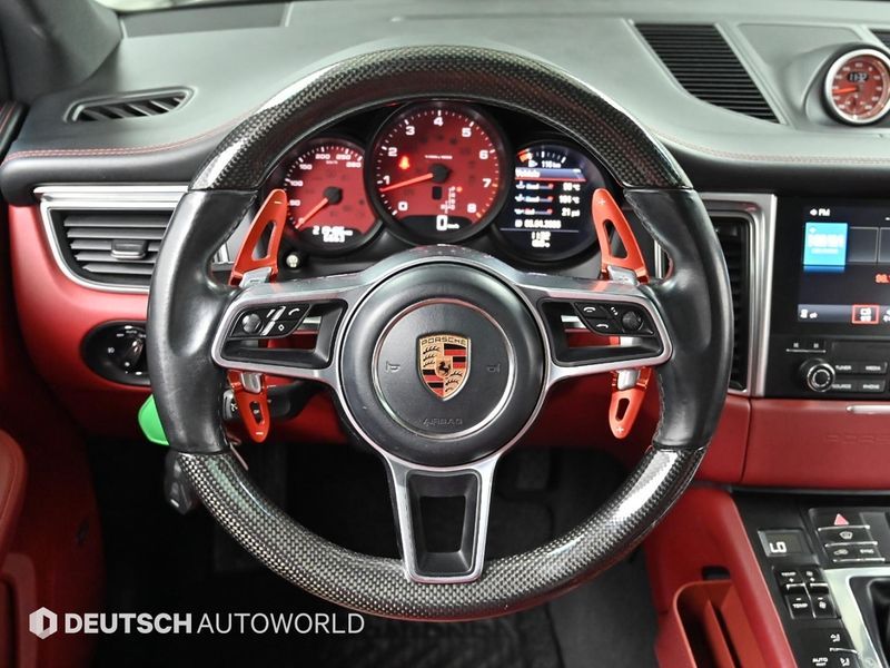 2017 Porsche Macan 2.0 95B photo 13