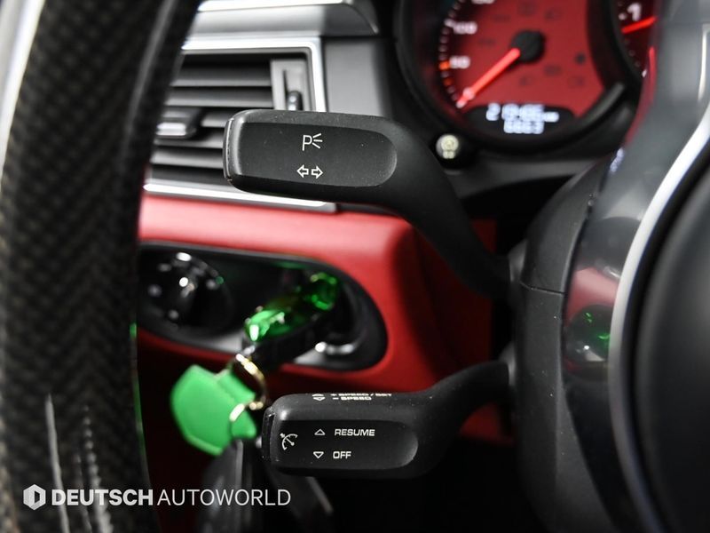 2017 Porsche Macan 2.0 95B photo 17