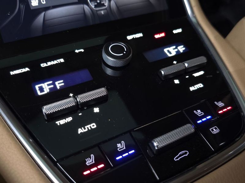 2021 Porsche Panamera 2.9 AWD E-Hybrid photo 19