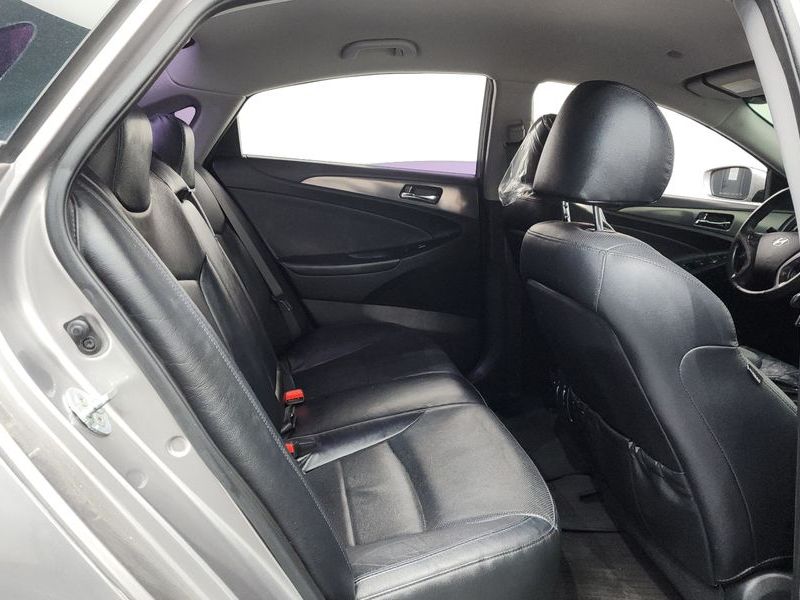 2012 Hyundai Sonata 2.0 Premier photo 11