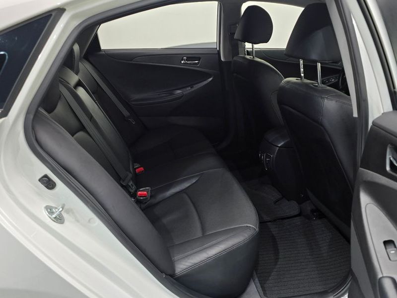 2013 Hyundai Sonata CVVL Bluesaver photo 11