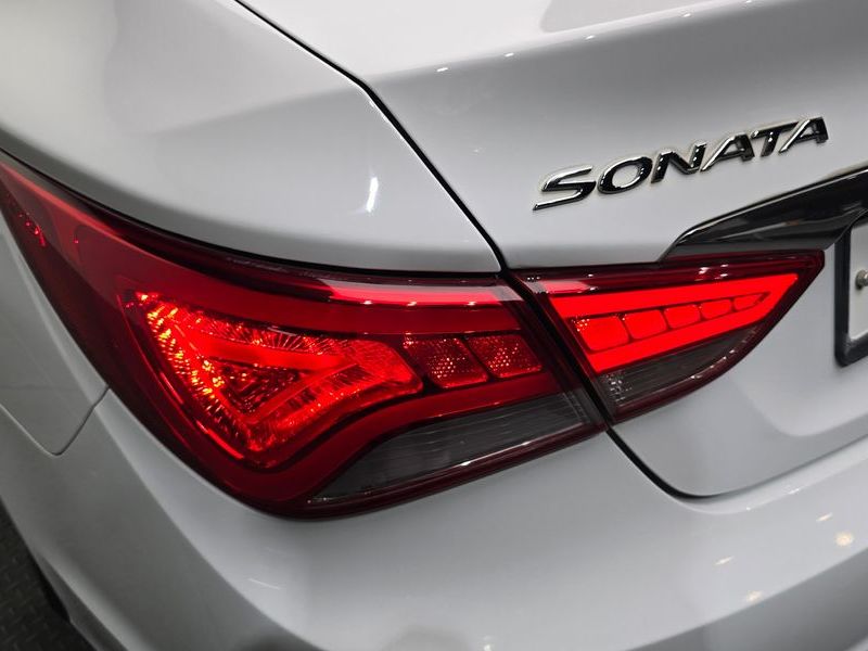 2013 Hyundai Sonata CVVL Bluesaver photo 23