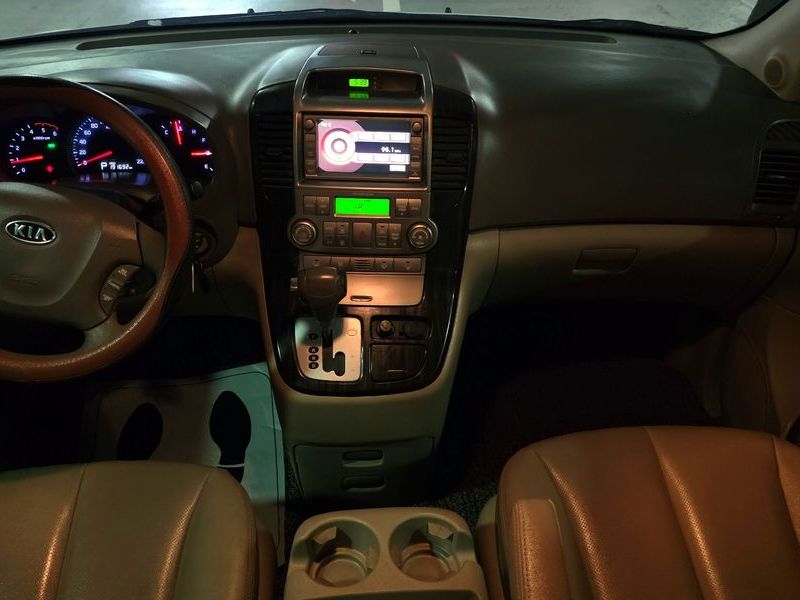 2012 Kia Carnival Grand GLX Luxury photo 7