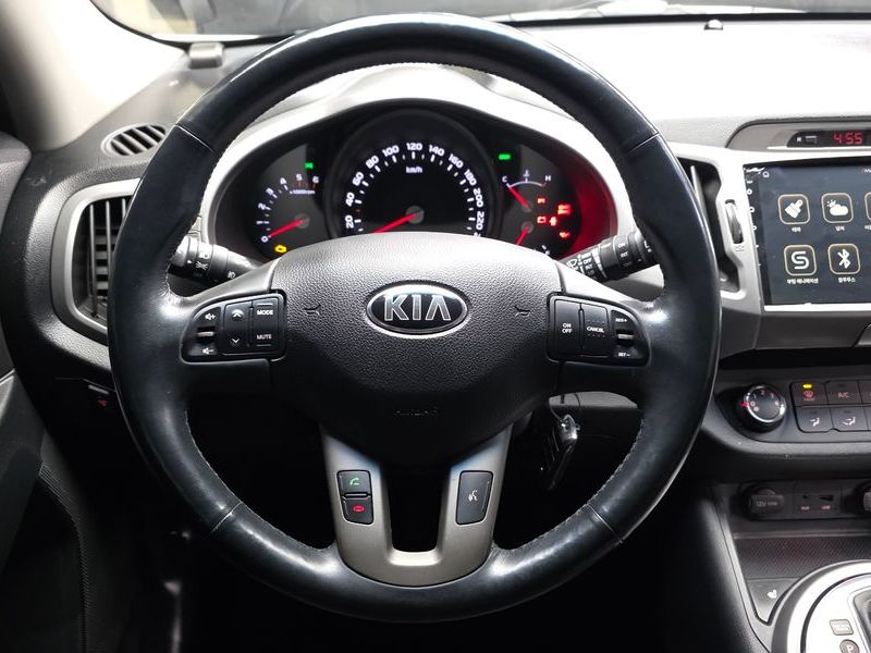 2015 Kia Sportage Diesel 2WD Trendy photo 13
