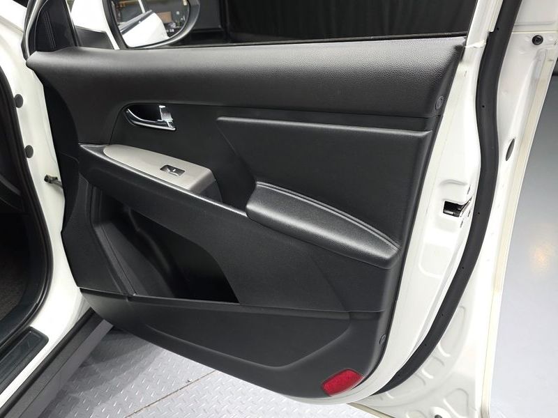 2015 Kia Sportage Diesel 2WD Trendy photo 24