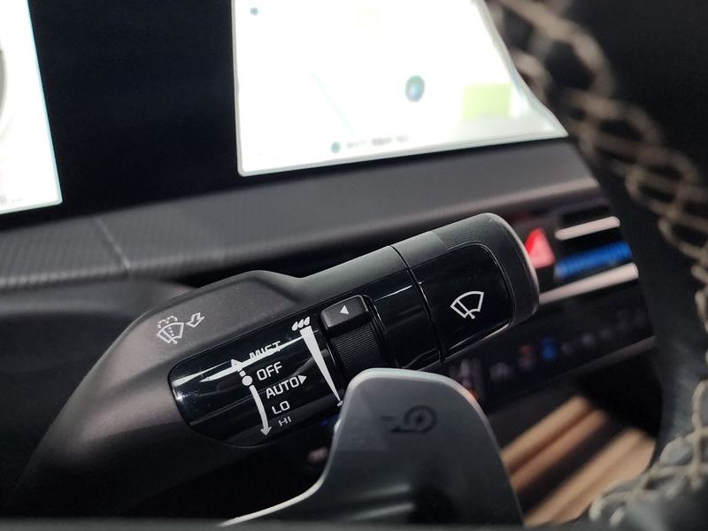 2022 Kia EV6 Long Range 4WD GT Line photo 18