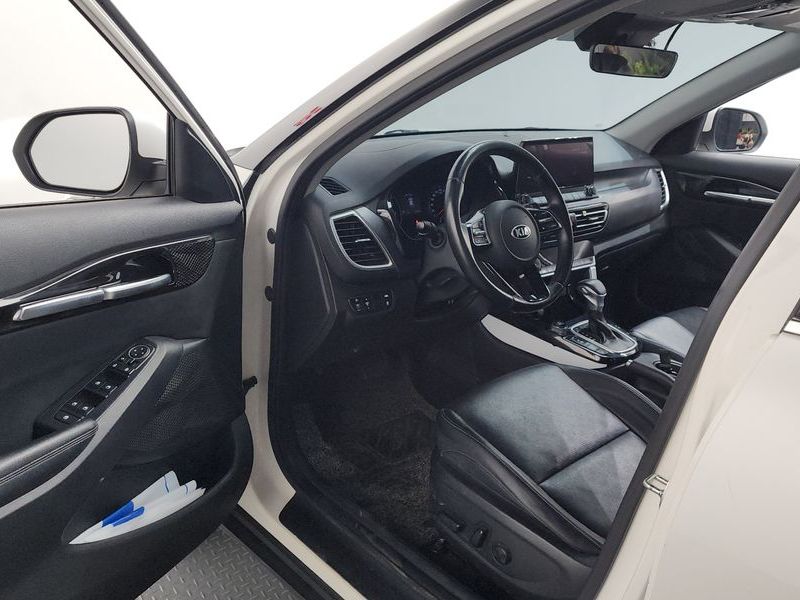 2021 Kia Seltos Gasoline 1.6 Turbo 2WD Signature photo 10