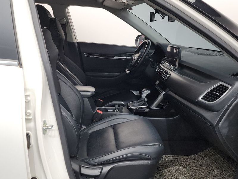 2021 Kia Seltos Gasoline 1.6 Turbo 2WD Signature photo 11