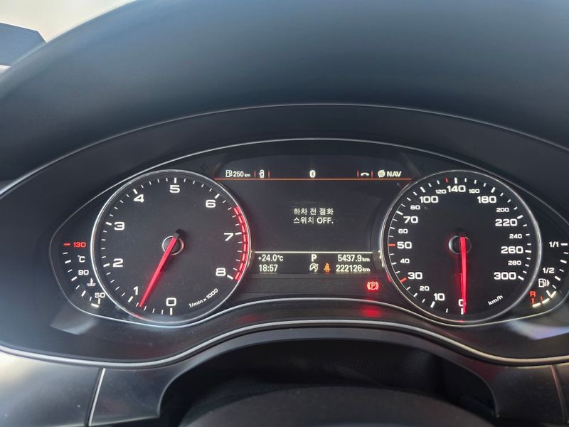 2013 Audi A7 3.0 TFSI Quattro Dynamic 4G photo 8