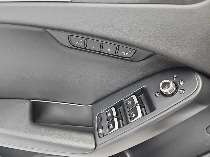 2014 Audi A4 2.0 TDI Quattro Dynamic B8 photo 16
