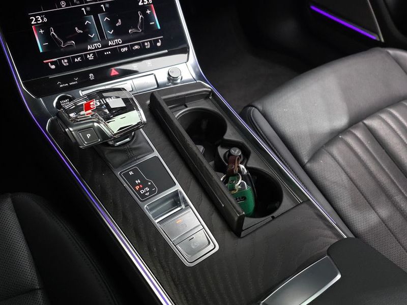 2023 Audi A6 45 TFSI Premium photo 9
