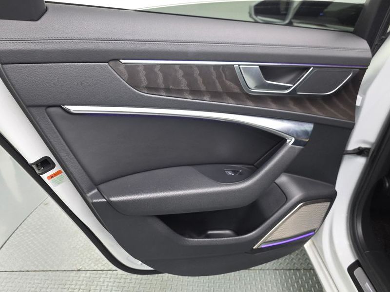 2023 Audi A6 45 TFSI Premium photo 25