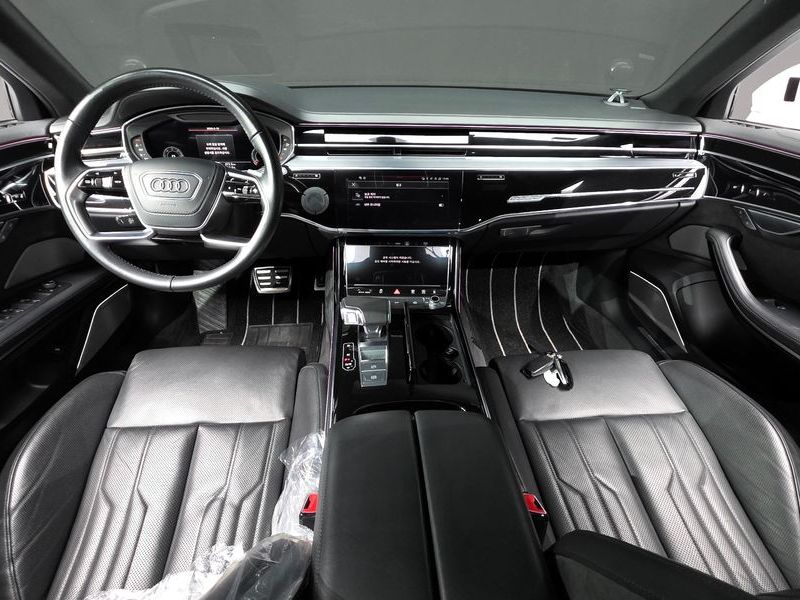 2021 Audi A8 50 TDI Quattro LWB photo 7