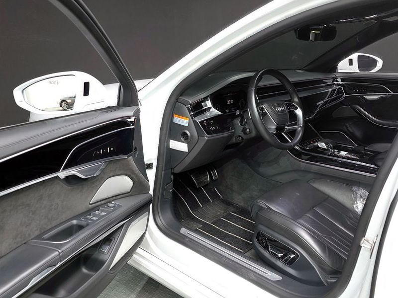 2021 Audi A8 50 TDI Quattro LWB photo 10