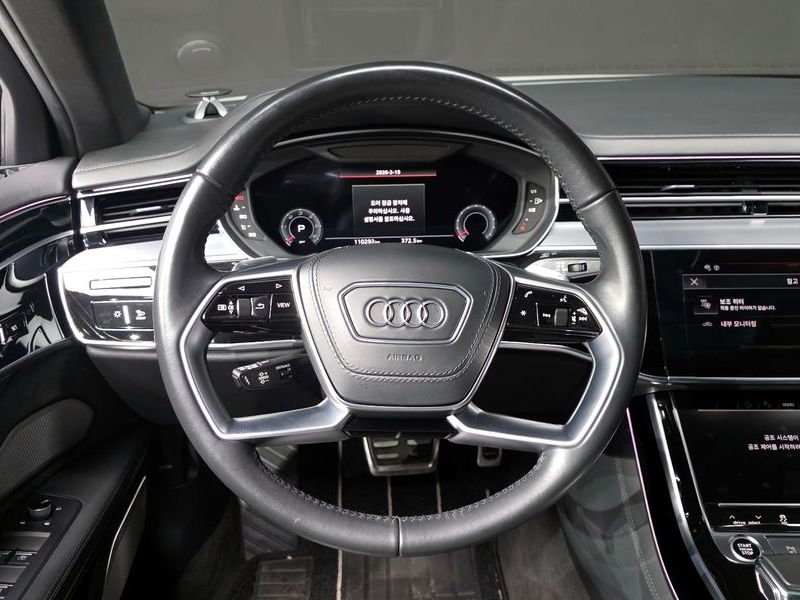 2021 Audi A8 50 TDI Quattro LWB photo 13