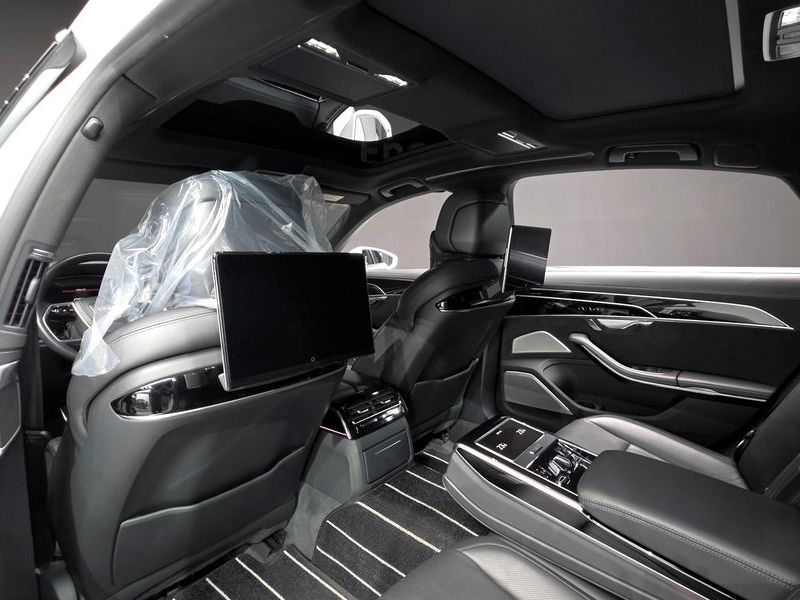 2021 Audi A8 50 TDI Quattro LWB photo 17