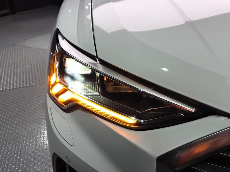 2020 Audi Q3 35 TDI photo 22
