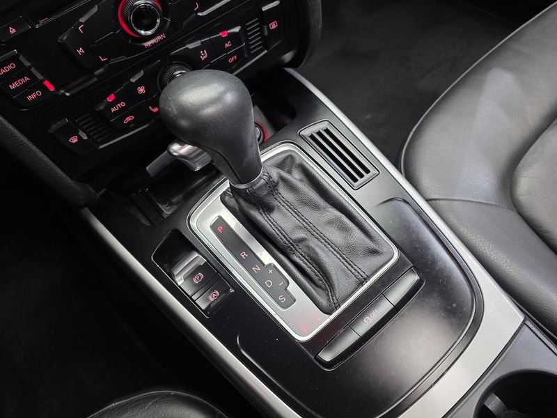 2012 Audi A4 2.0 TDI B8 photo 9