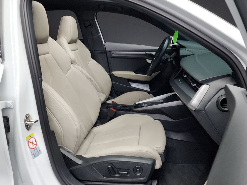 2024 Audi A3 40 TFSI Premium photo 11
