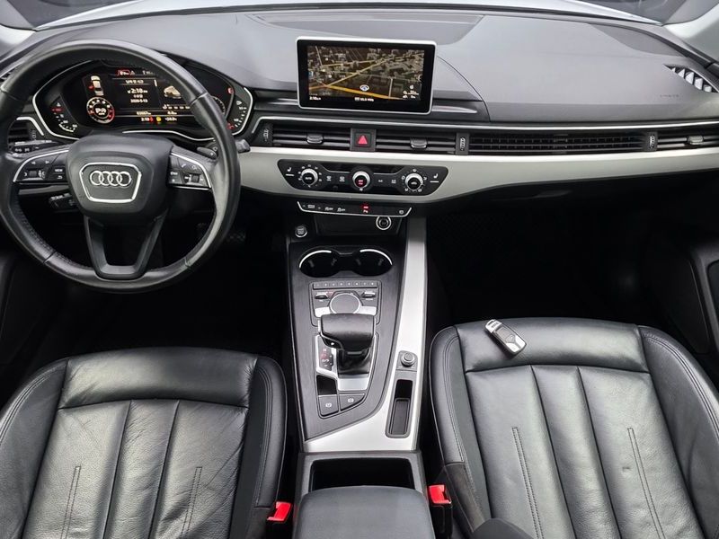 2016 Audi A4 45 TFSI photo 7