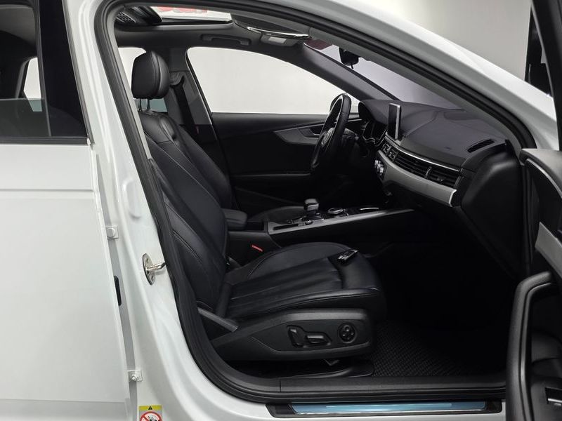 2016 Audi A4 45 TFSI photo 12