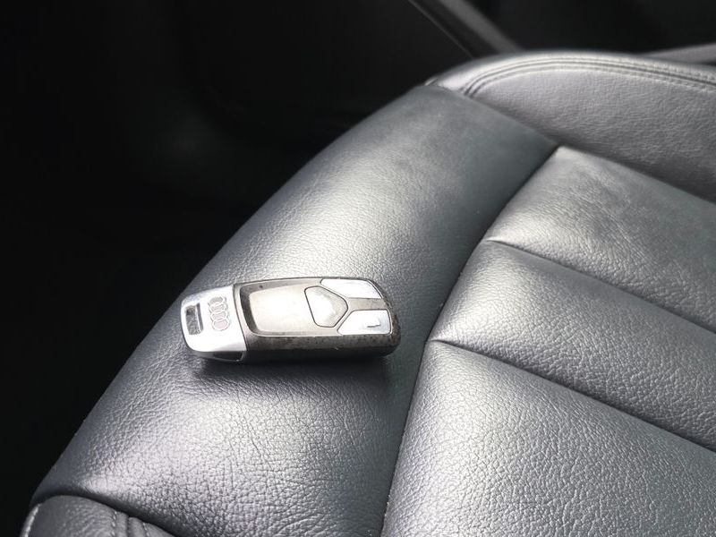 2016 Audi A4 45 TFSI photo 29