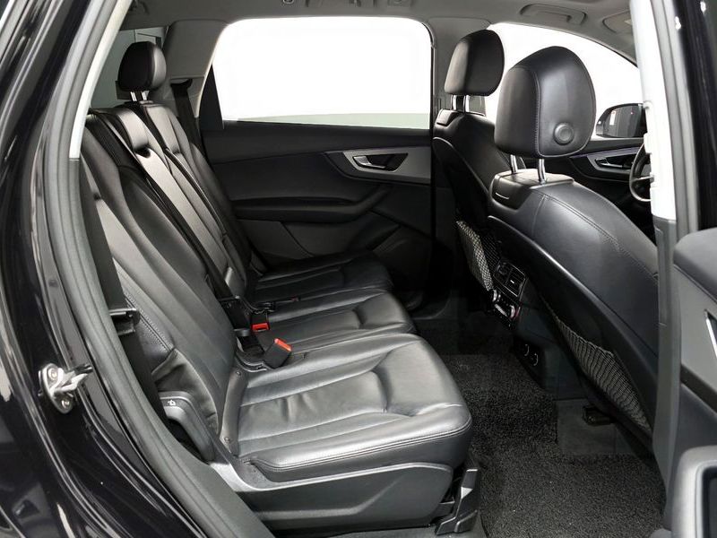 2019 Audi Q7 45 TFSI Quattro photo 12