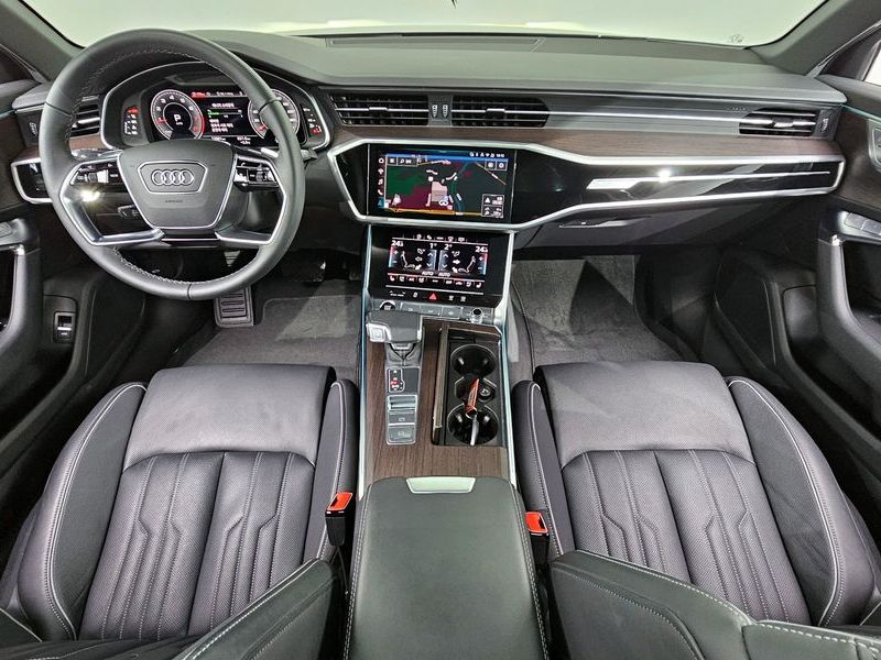 2025 Audi A6 45 TFSI Quattro Premium photo 7