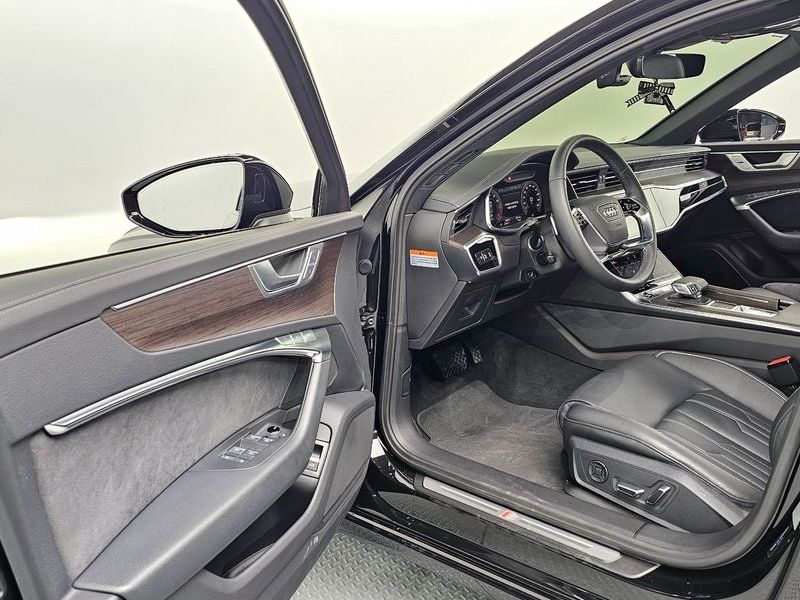 2025 Audi A6 45 TFSI Quattro Premium photo 10