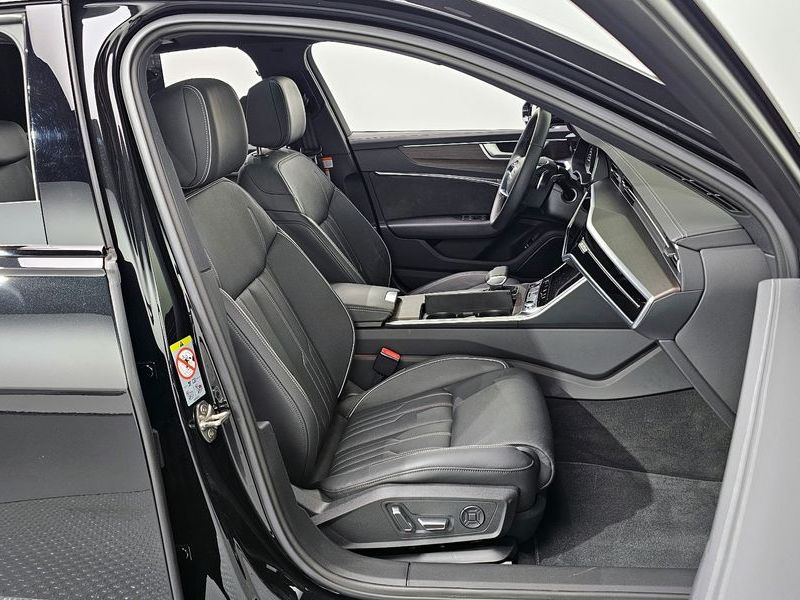 2025 Audi A6 45 TFSI Quattro Premium photo 12