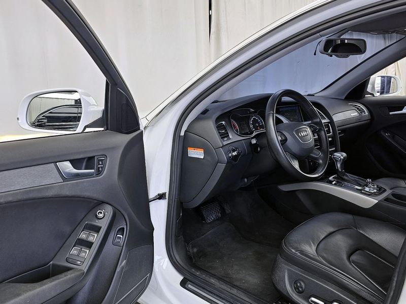 2013 Audi A4 2.0 TDI Quattro B8 photo 10