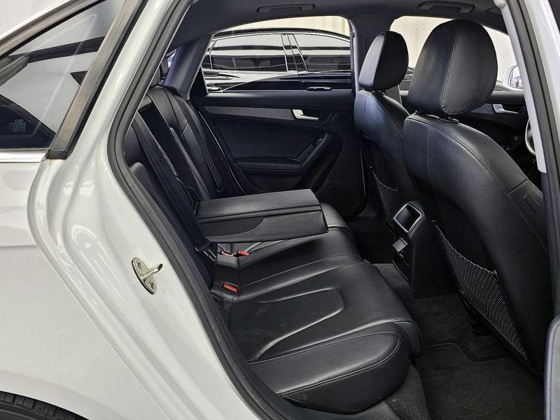 2013 Audi A4 2.0 TDI Quattro B8 photo 12