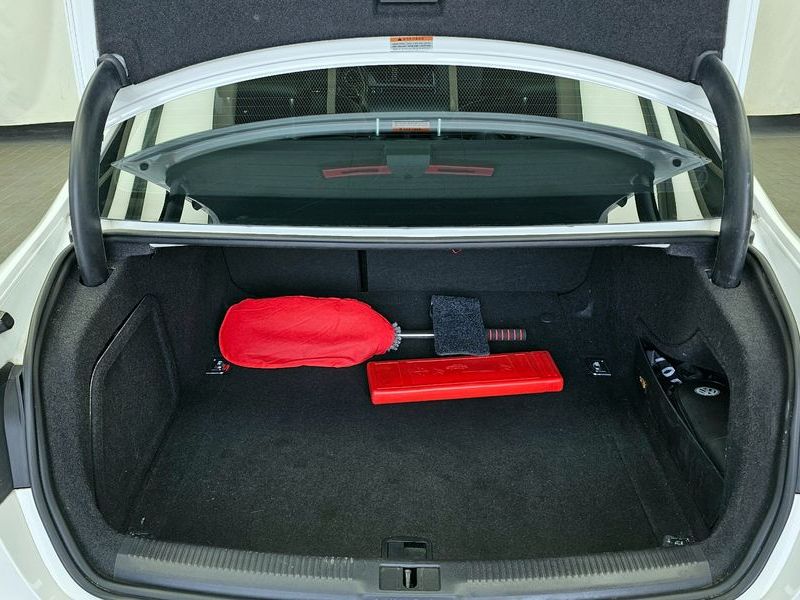 2013 Audi A4 2.0 TDI Quattro B8 photo 20