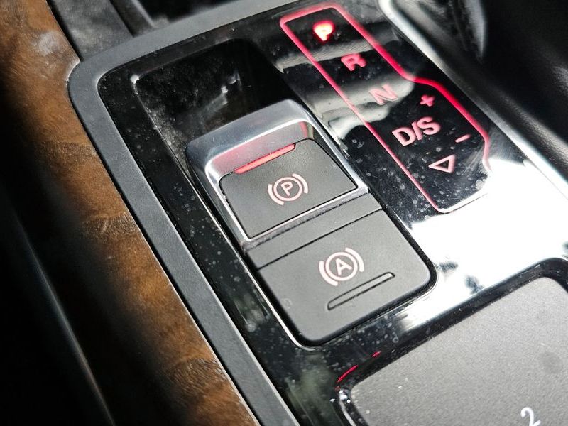 2015 Audi A6 35 TDI Dynamic C7 photo 16