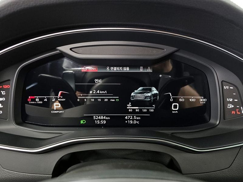2022 Audi A6 45 TFSI Premium photo 8
