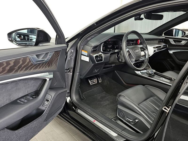 2022 Audi A6 45 TFSI Premium photo 10