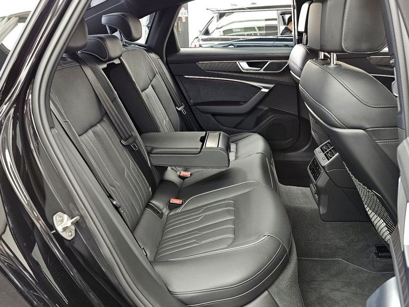 2022 Audi A6 45 TFSI Premium photo 11