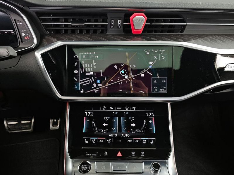 2022 Audi A6 45 TFSI Premium photo 14