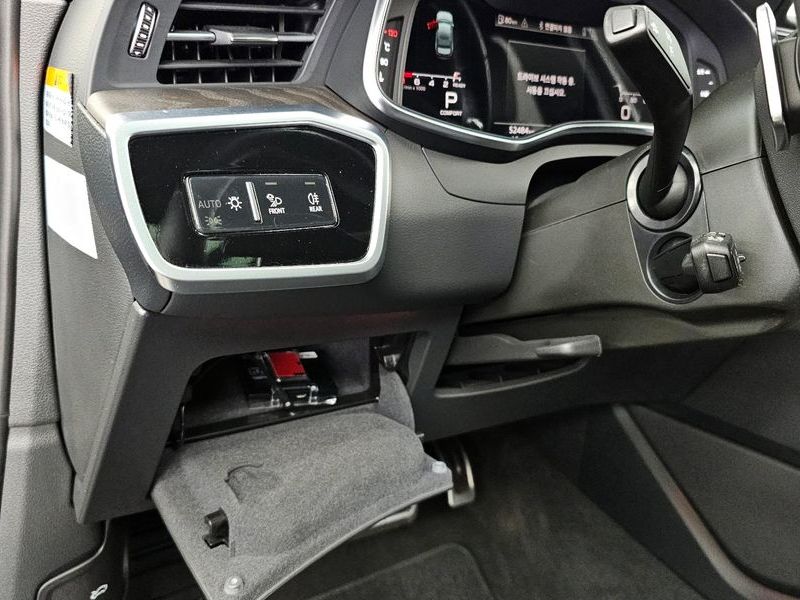 2022 Audi A6 45 TFSI Premium photo 16