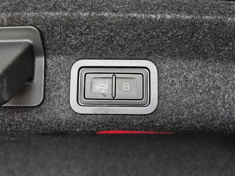 2022 Audi A6 45 TFSI Premium photo 20